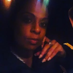 Meet your Posher, Bibi